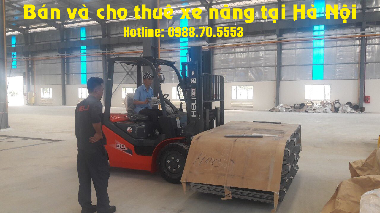 Xe nâng tại Hà Nội