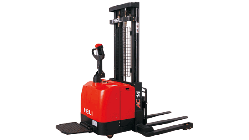xe nâng chạy điện đứng lái Heli