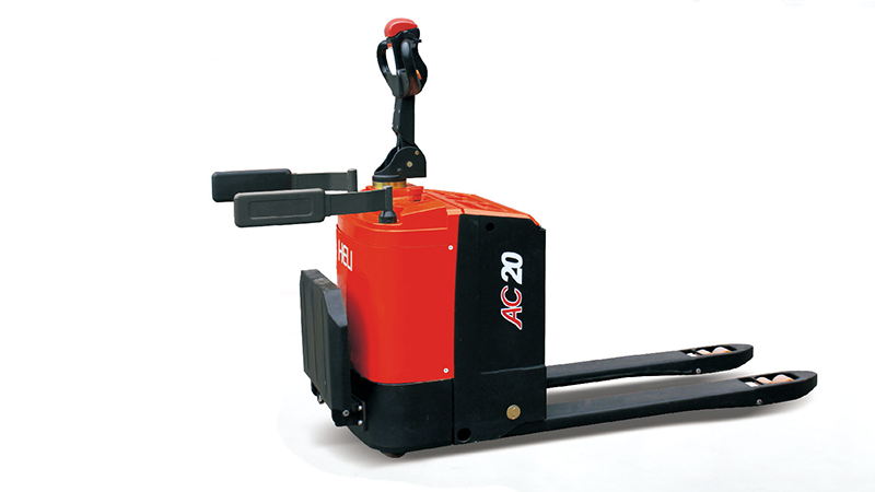 Xe nâng chạy điện mini