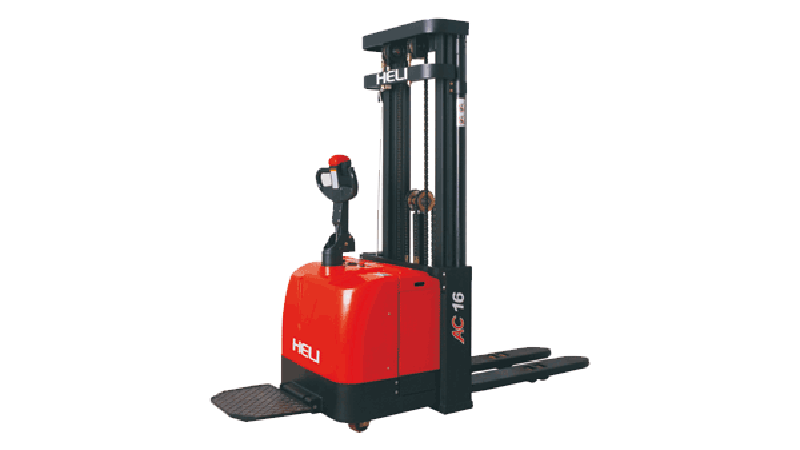 Xe nâng điện đứng lái mới