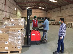 xe nâng điện pallet 2 mặt