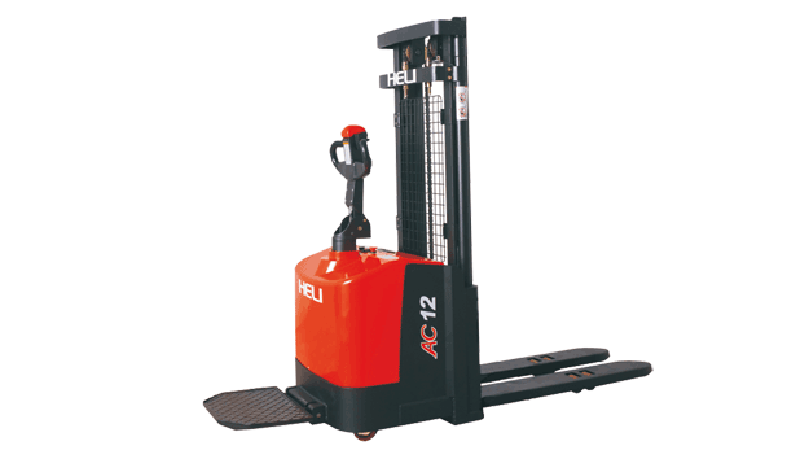 Xe nâng đứng lái chạy điện heli