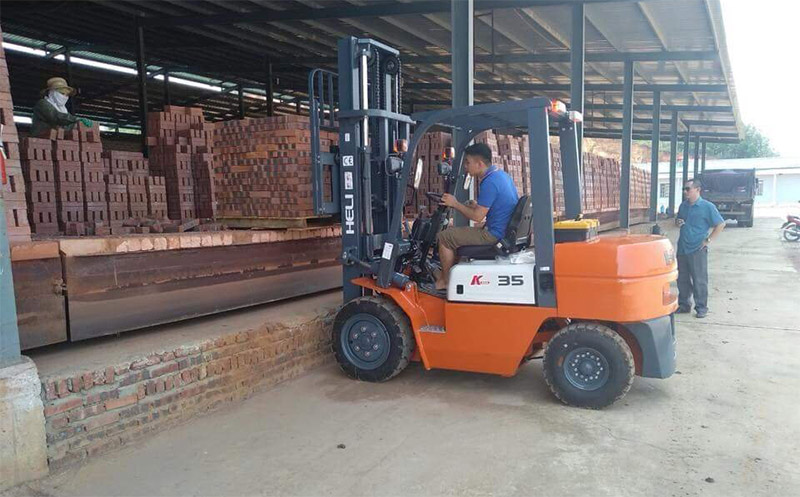 xe nâng Heli tại Cao Bằng